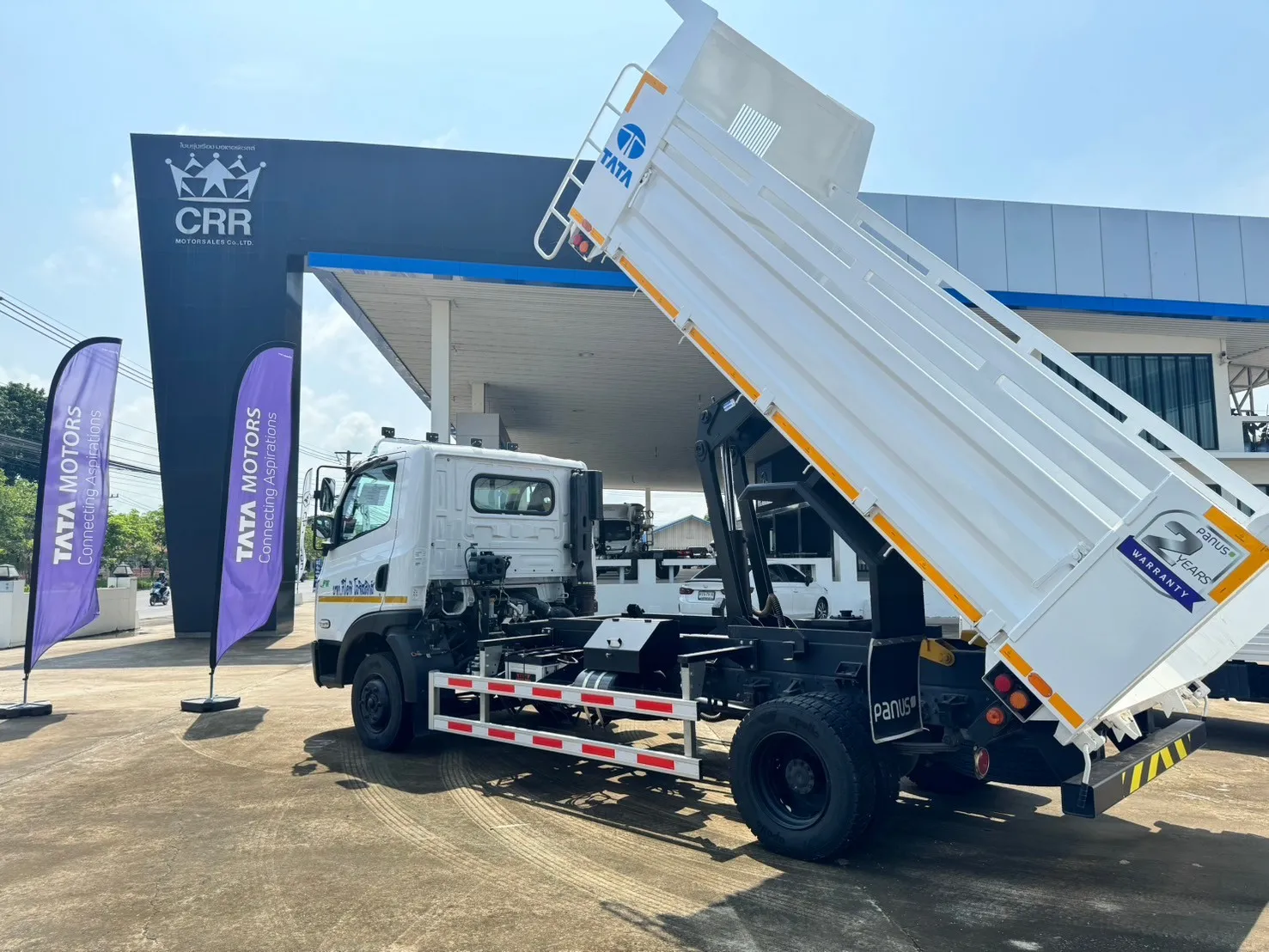 โชว์รูมและศูนย์บริการทาทาสุรินทร์