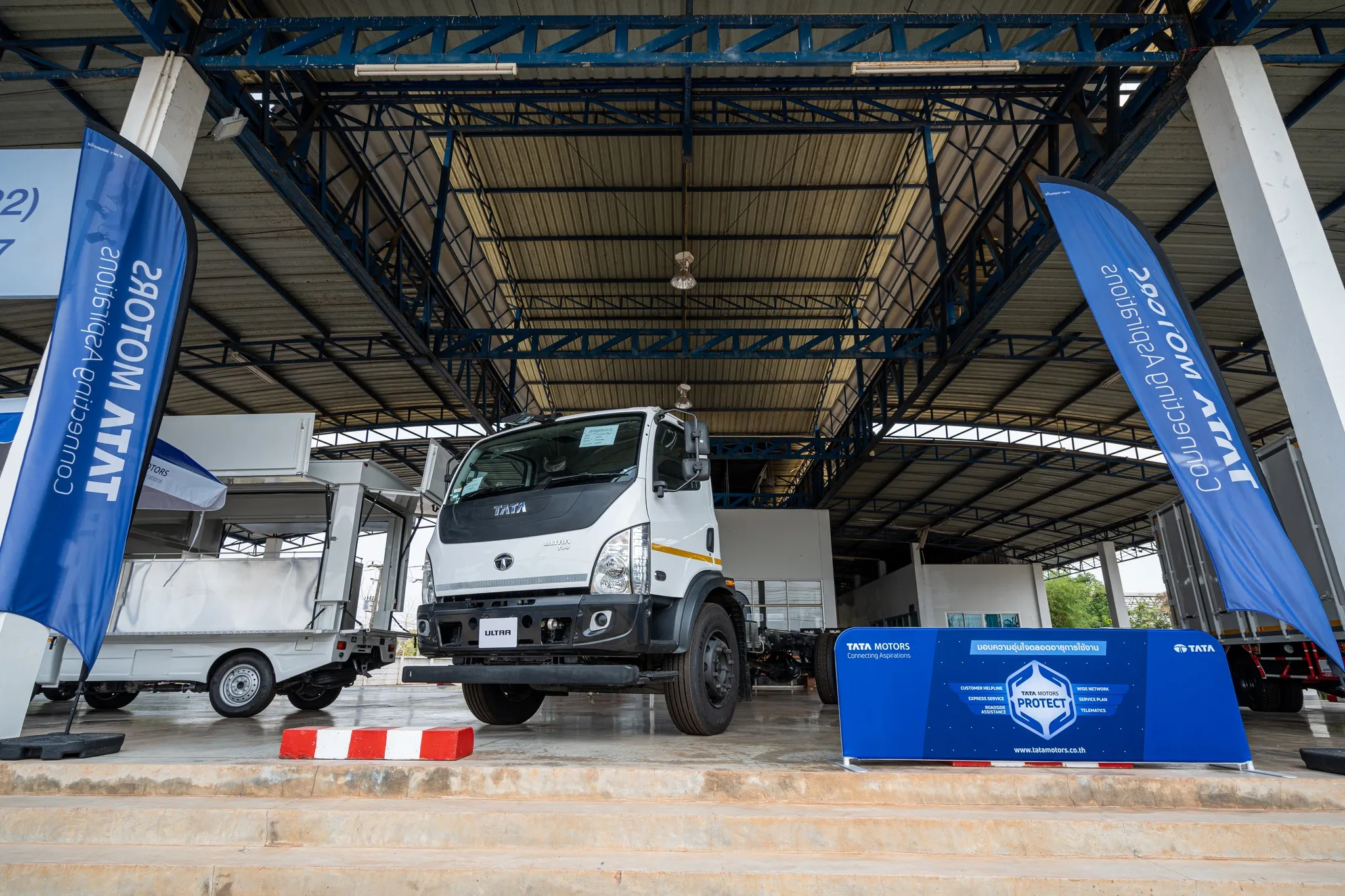 tata truck dealership nakhon phanom